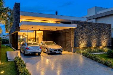 Casa com 4 Suítes no Ocean Side em Torres | 284 m² à Beira-Mar - Lançamento